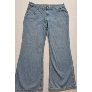 Levi Strauss signature low rise bootcut women's denim blue Jeans misses 16 Short